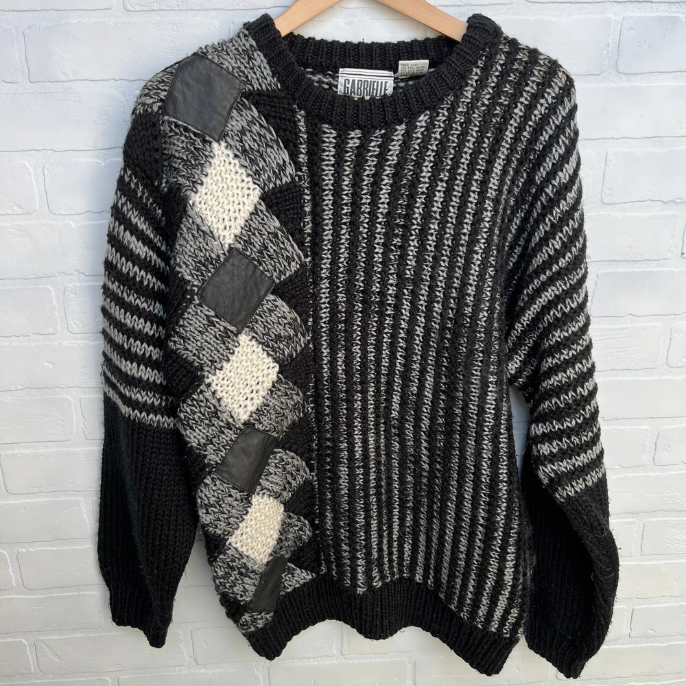 Gabrielle Men's Black Grey White Checkered Vintage Leather Acrylic Sweater -sz M
